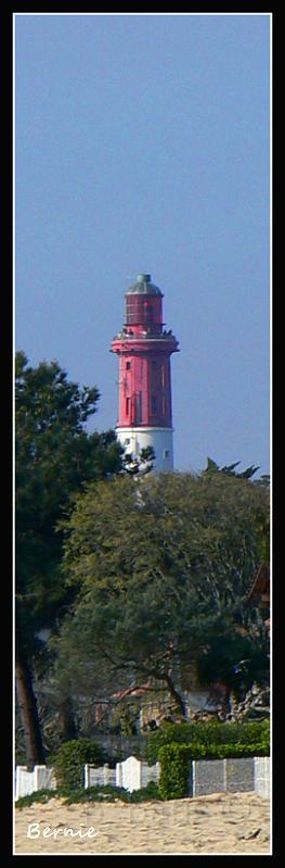 Cap Ferret 4.jpg - Un éclat rouge toutes les cinq secondes.